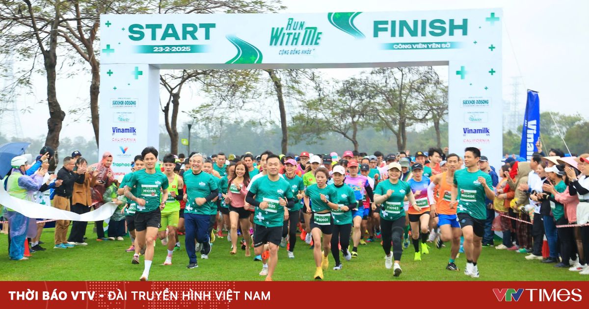 Y bác sĩ hăng say chạy bộ tại giải 'Run with me' để lan tỏa tinh thần rèn luyện sức khỏe