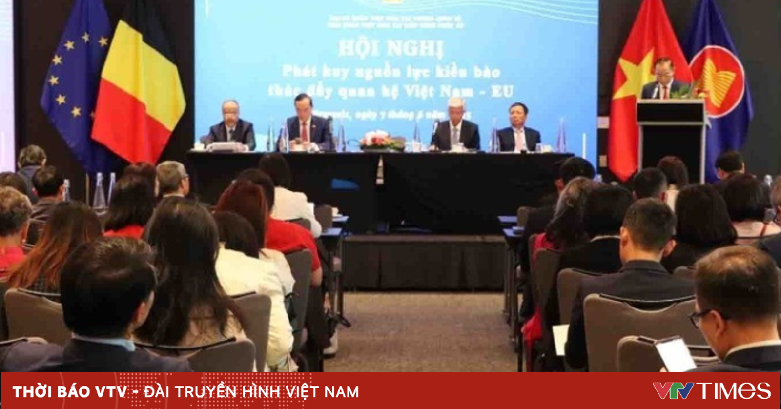 Thu hút nguồn nhân lực Việt tại châu Âu