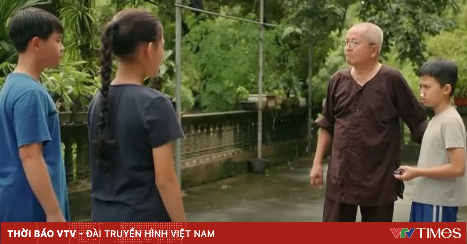 Cách em 1 milimet - Tập 2: Tú gây họa mới, Quyên gặp nạn