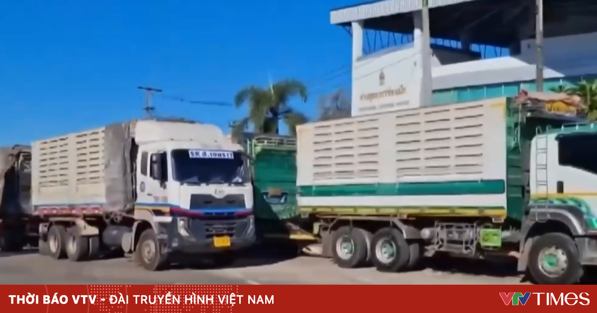 Thái Lan chặn các xe chở nhiên liệu qua biên giới với Lào