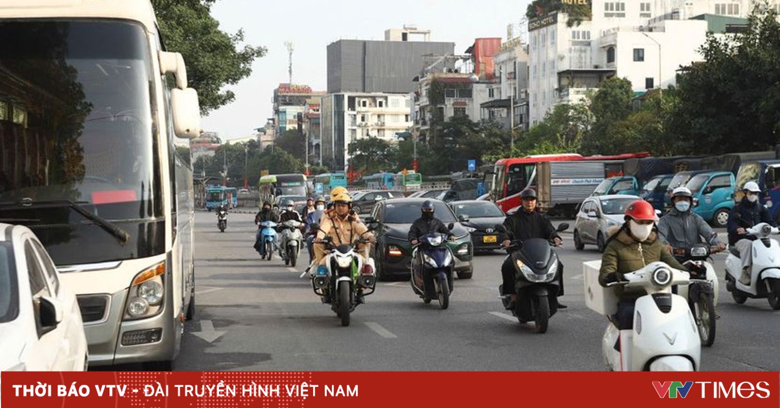 Hà Nội: Xe Khách Dừng Đỗ Sai Quy Định Gây Ít Tiết Trên Các Tuyến Cửa Ngõ