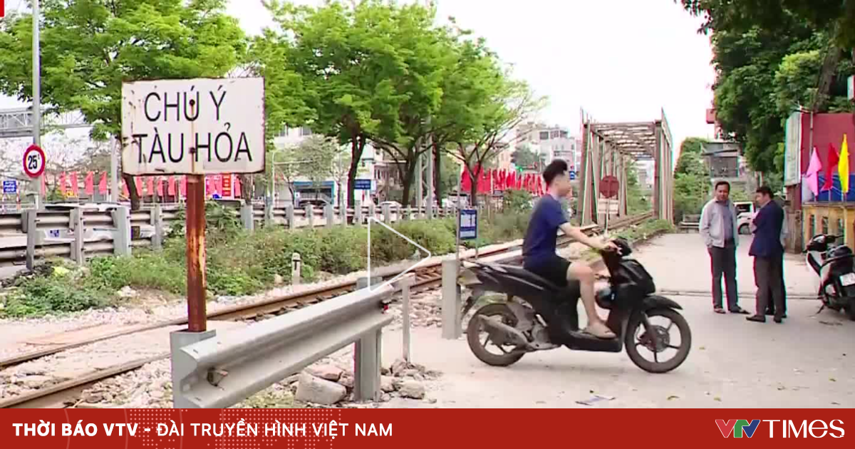 Hà Nội: Xóa bỏ 16 lối đi tự mở trên tuyến đường sắt Hà Nội - TP Hồ Chí Minh