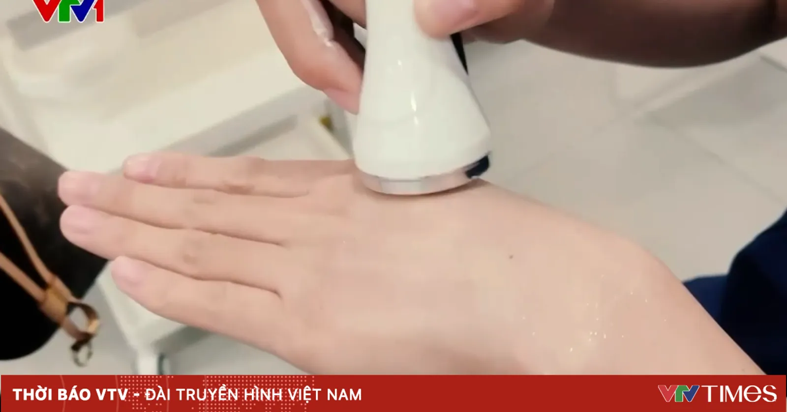 В Hà Nội выявили мошенническую схему «мгновенного осветления кожи» с гарантией 10 лет