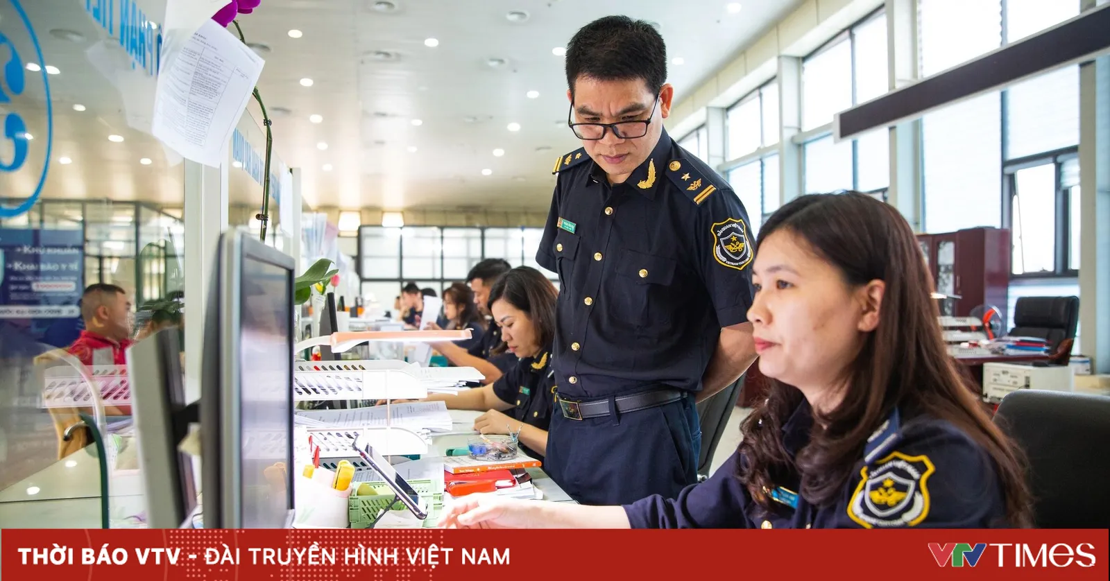 Cảnh báo 14 nhóm rủi ro với doanh nghiệp chế xuất