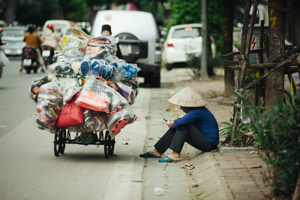 Lưu giữ khoảnh khắc ngày 20/10 với tờ áo dài trong tiết Thu se lạnh - Ảnh 9.