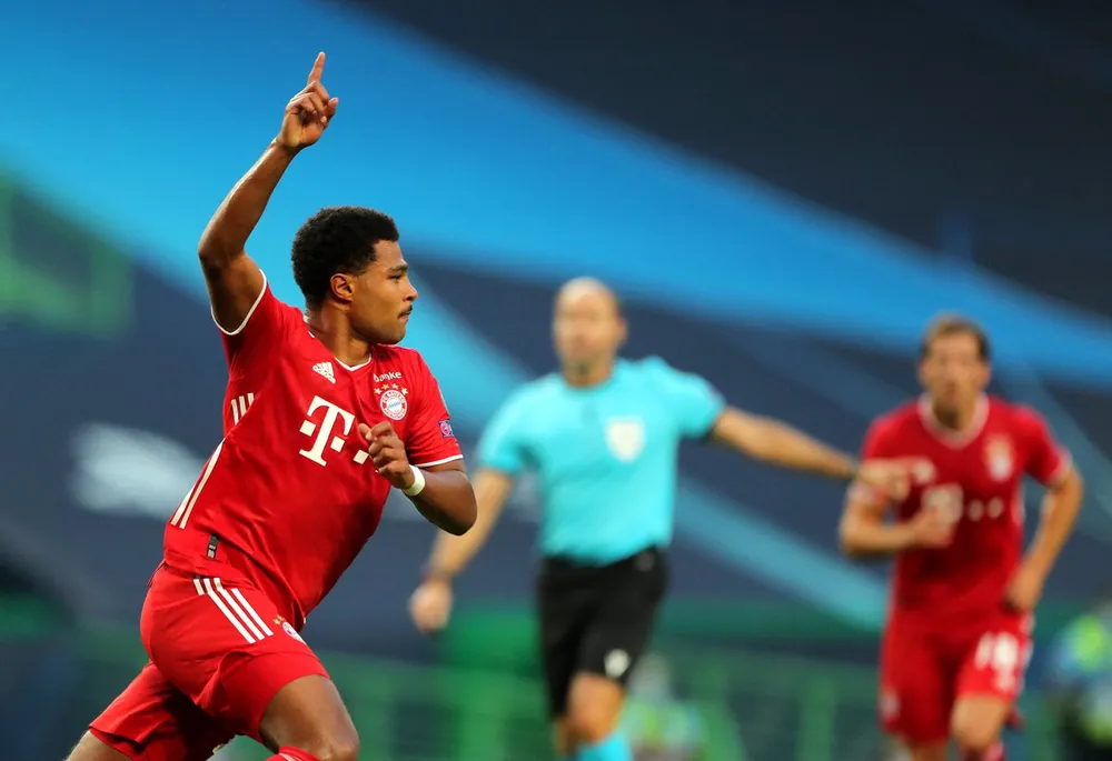 ẢNH: Gnabry rực sáng, Bayern Munich thắng thuyết phục Lyon ở bán kết Champions League - Ảnh 9.