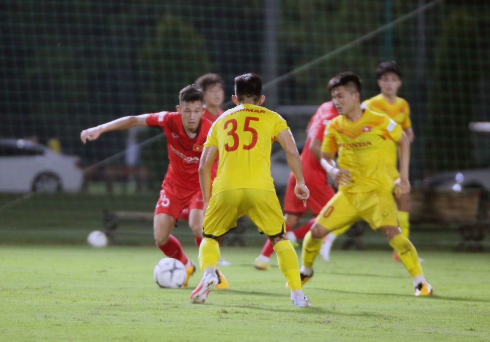 U22 Việt Nam hoà 2-2 CLB Viettel trong trận đấu tập cuối cùng - Ảnh 6.