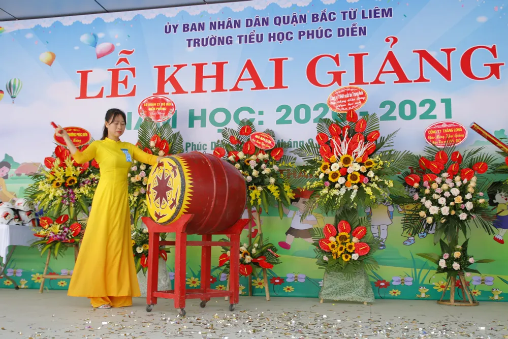 Lễ khai giảng năm học 2020-2021 trực tuyến phòng chống COVID-19 - Ảnh 6.