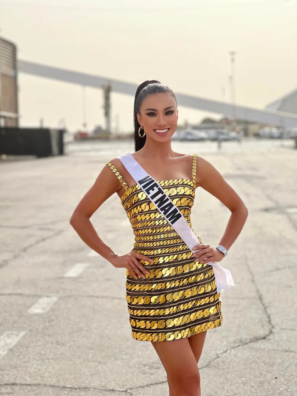 Loạt hình ảnh của Kim Duyên tại Miss Universe 2021 trước đêm Chung kết - Ảnh 5.