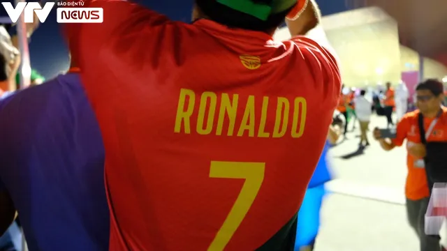 Cristiano Ronaldo xuất hiện ở khắp mọi nơi và chỉ Ronaldo mà thôi! - Ảnh 7.