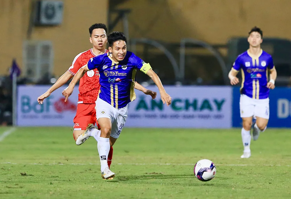 Ảnh: Thắng tối thiểu CLB Viettel, Hà Nội FC chạm tay vào chức vô địch V.League 2022   - Ảnh 6.