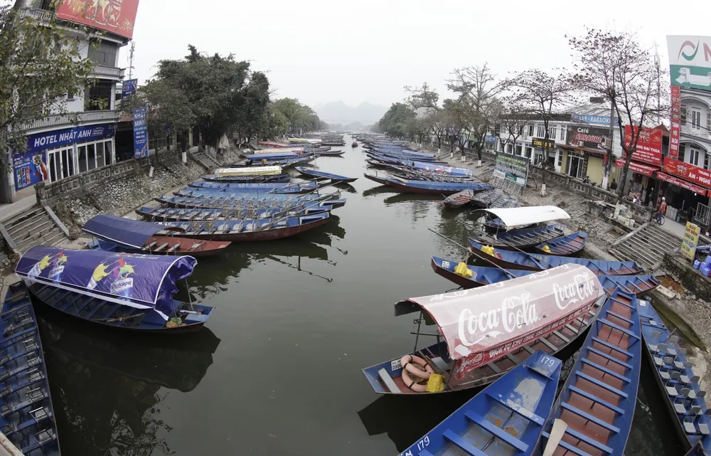 Chùa Hương sẵn sàng cho ngày đón khách chính thức - Ảnh 11.