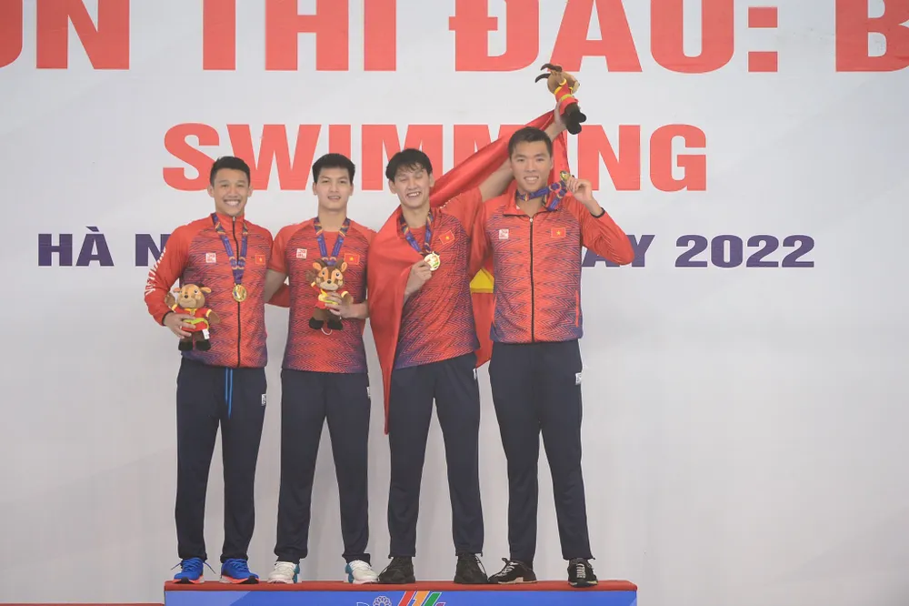 Bơi - Điền kinh ra quân ấn tượng tại SEA Games 31 bằng vàng và kỷ lục Đại hội - Ảnh 21.