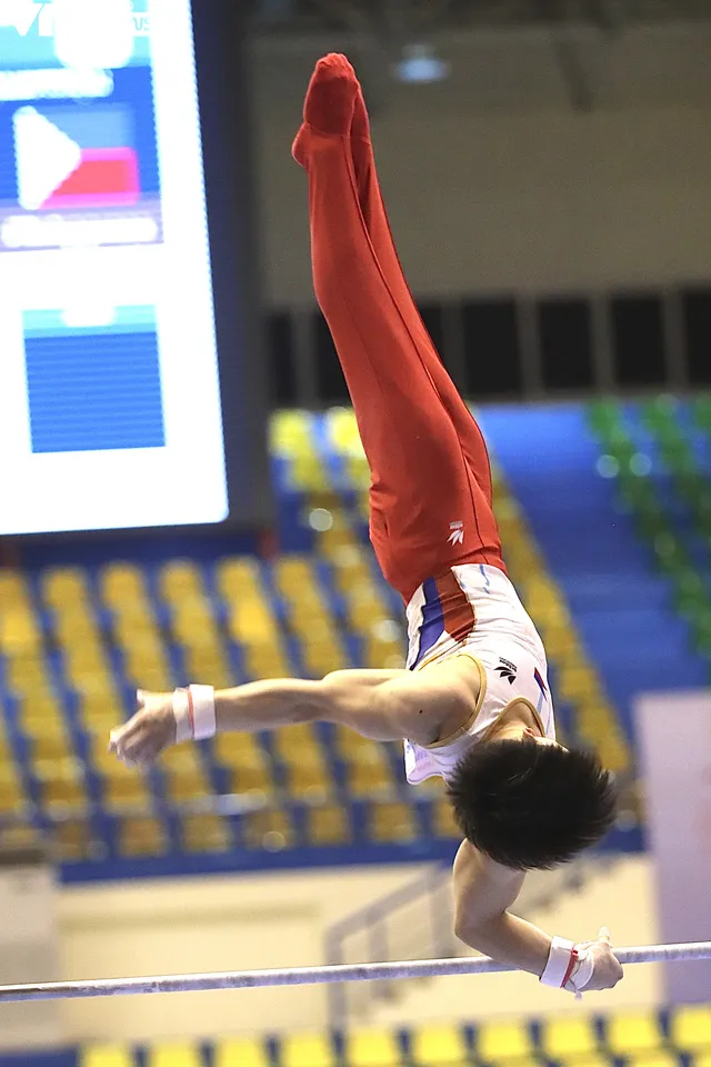 SEA Games 31: Cạnh tranh sòng phẳng với nhà vô địch thế giới, Phương Thành mang HCV về cho TDDC Việt Nam - Ảnh 4.