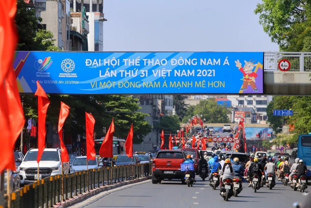 Hà Nội trang hoàng đường phố chào đón SEA Games 31 - Ảnh 9. Hà Nội trang hoàng đường phố chào đón SEA Games 31 - Ảnh 9.