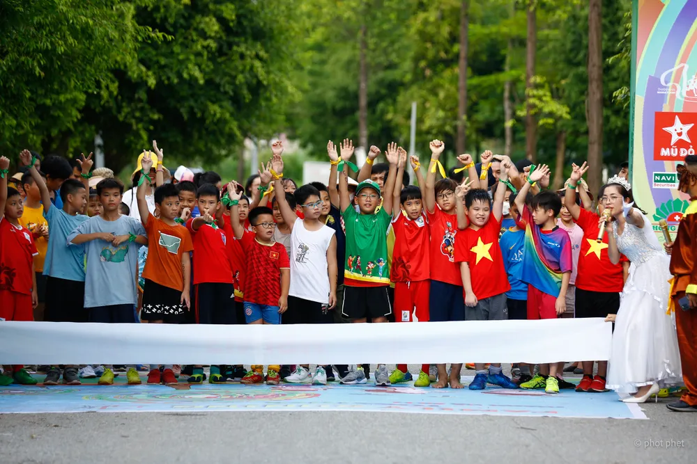 Family Running Together – món quà Tết Trung thu ý nghĩa - Ảnh 6.