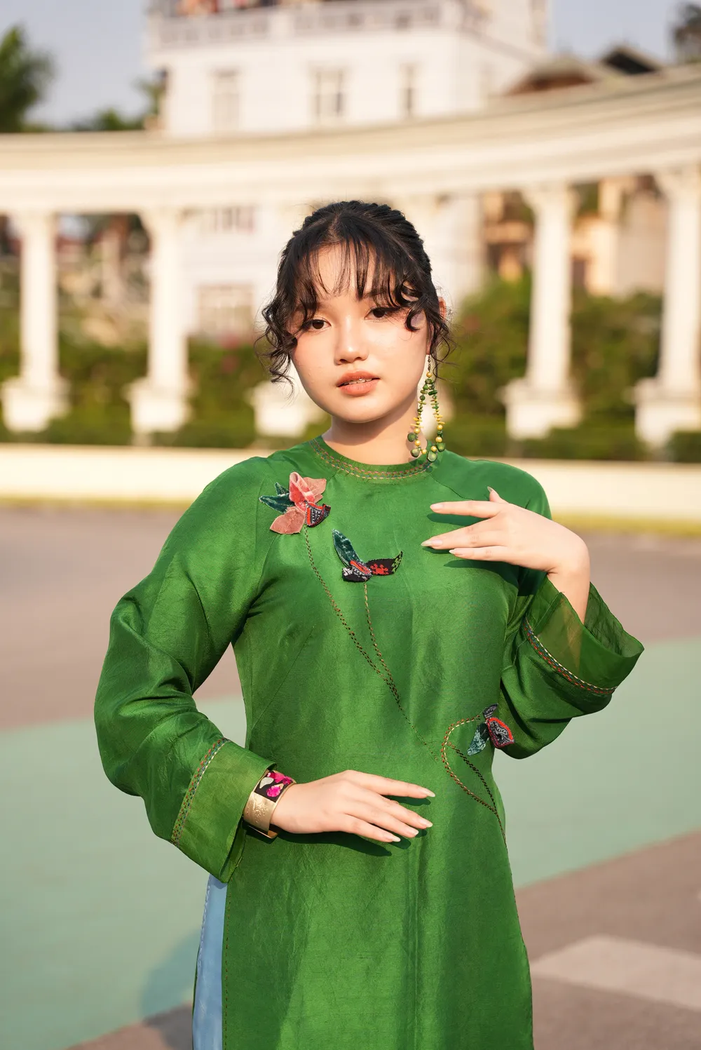 NTK Xuân Thu: Văn hóa truyền thống rộng lớn, bơi mãi không bao giờ hết - Ảnh 3. NTK Xuân Thu: Văn hóa truyền thống rộng lớn, bơi mãi không bao giờ hết - Ảnh 3.