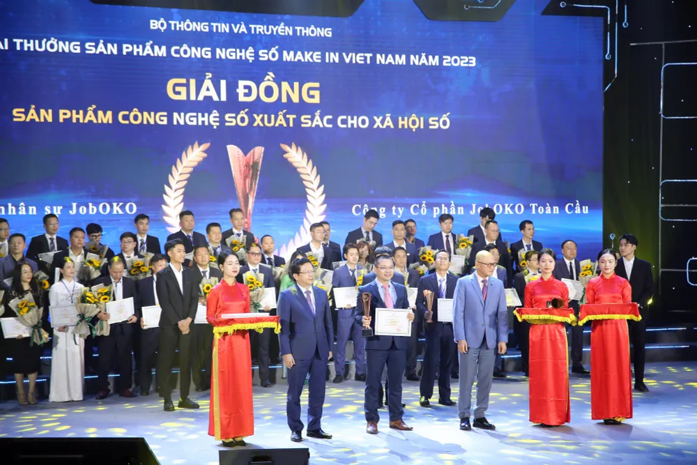 Vinh danh 43 sản phẩm đạt Giải thưởng Sản phẩm công nghệ số Make in Viet Nam năm 2023 - Ảnh 18.