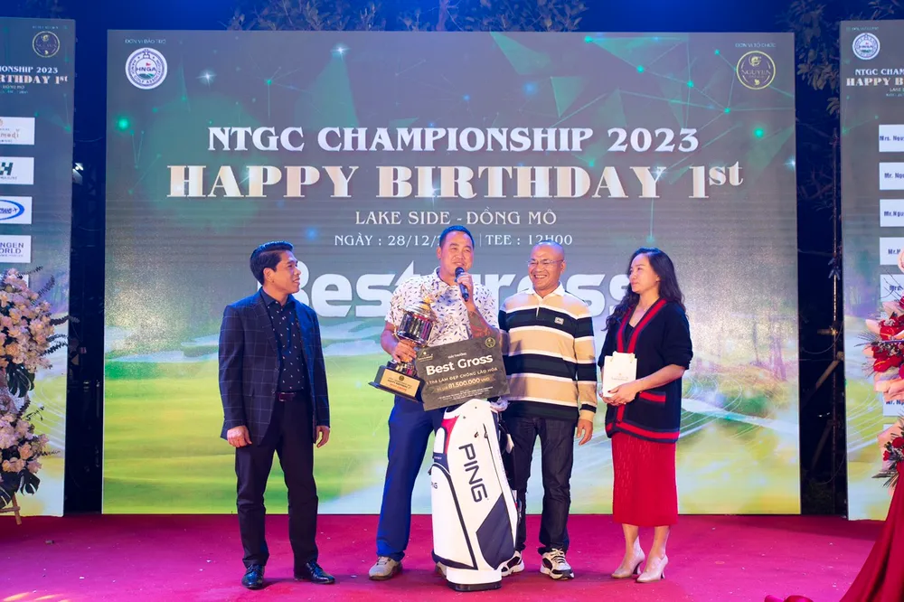 144 golfer so tài gay cấn tại giải đấu kỷ niệm 1 năm thành lập CLB họ Nguyễn Thăng Long - Ảnh 7.