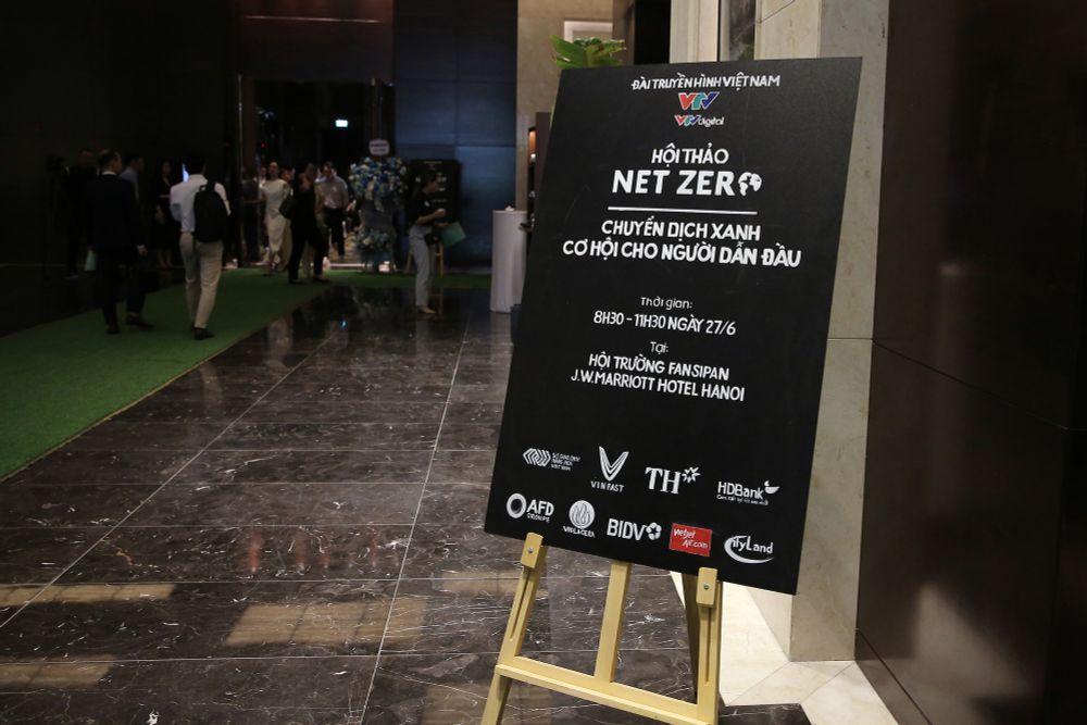 Chùm ảnh: Không gian xanh ấn tượng tại Hội thảo Net Zero - Chuyển dịch Xanh: Cơ hội cho người dẫn đầu - Ảnh 8.