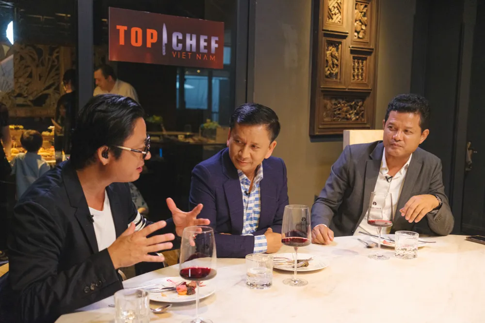 Top Chef - Tập 10: Lần đầu tiên đầu bếp thực chiến nấu tiệc Sunday Brunch phục vụ hơn 80 khách - Ảnh 9.