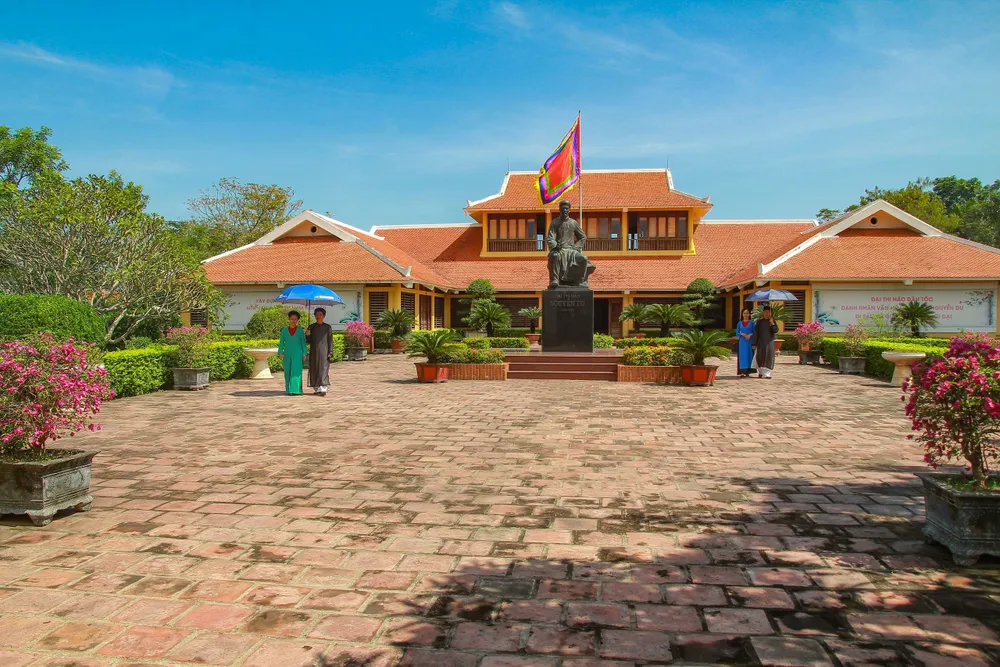 Yêu Truyện Kiều thì về thăm Khu di tích Đại thi hào Nguyễn Du ở Hà Tĩnh - Ảnh 7.