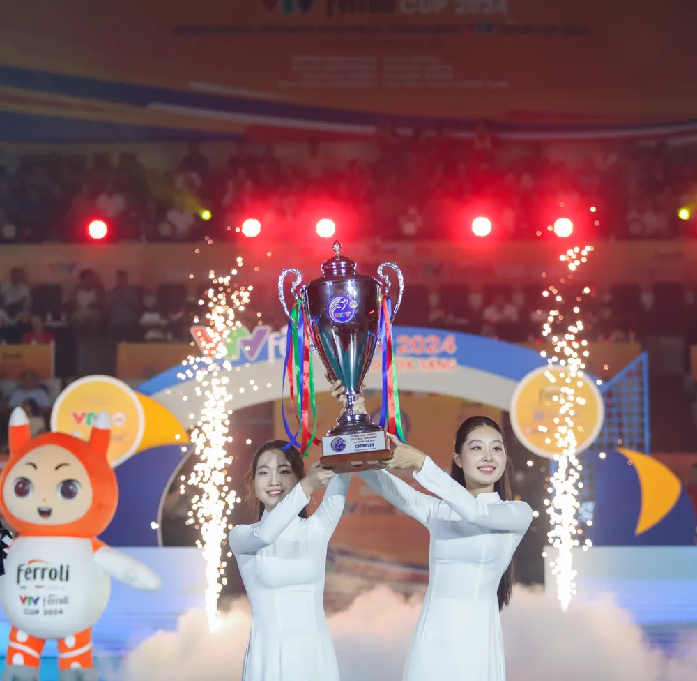 Lễ khai mạc VTV Ferroli Cup 2024: Ngắn gọn, cô đọng nhiều cảm xúc ấn tượng - Ảnh 9.