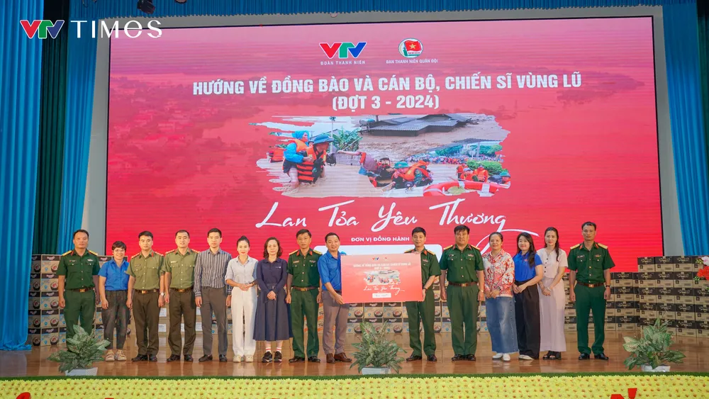 Đài THVN thăm hỏi, động viên cán bộ chiến sĩ các đơn vị lực lượng vũ trang tại các tỉnh miền núi phía Bắc - Ảnh 1.