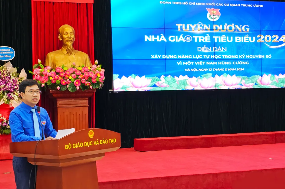 Tuyên dương 17 nhà giáo trẻ tiêu biểu cấp Khối năm 2024 - Ảnh 2.