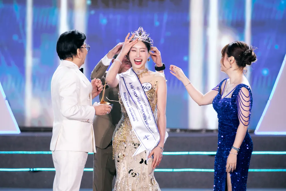 Nữ sinh Đại học Quốc Gia H&agrave; Nội đăng quang Hoa hậu Sinh vi&ecirc;n Việt Nam 2024 - Ảnh 4.