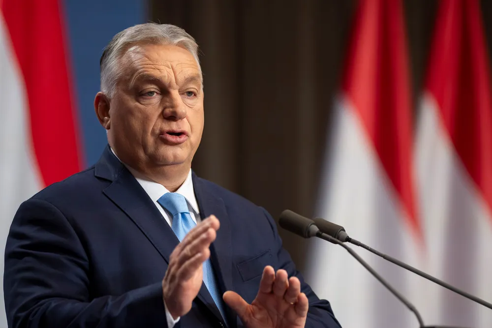 Hungarian Prime Minister calls on EU to lift sanctions against Russia to save...