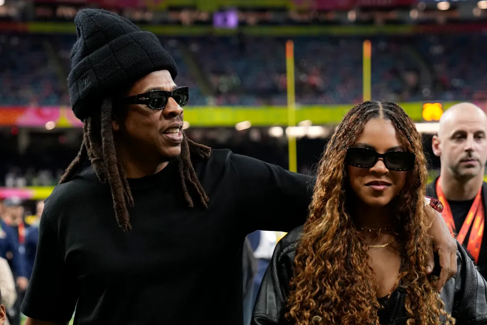 Dàn sao nổi tiếng quy tụ tại Super Bowl 2025 - Ảnh 12. Dàn sao nổi tiếng quy tụ tại Super Bowl 2025 - Ảnh 12.