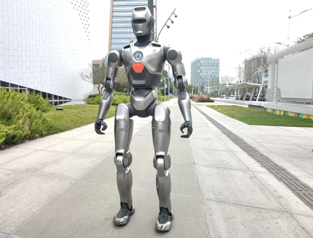 Trung Quốc thách thức Mỹ trong cuộc chơi robot hình người trị giá 10 nghìn tỷ USD - Ảnh 3.