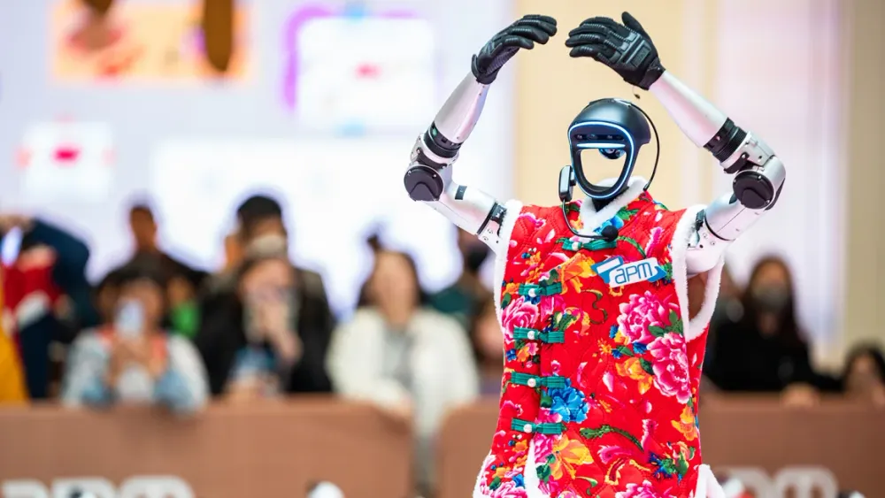 Trung Quốc thách thức Mỹ trong cuộc chơi robot hình người trị giá 10 nghìn tỷ USD - Ảnh 1.
