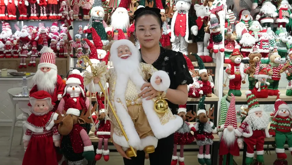 Siêu thị thế giới Nghĩa Ô trước cơn bão thuế quan - Ảnh 2. Siêu thị thế giới Nghĩa Ô trước cơn bão thuế quan - Ảnh 2.