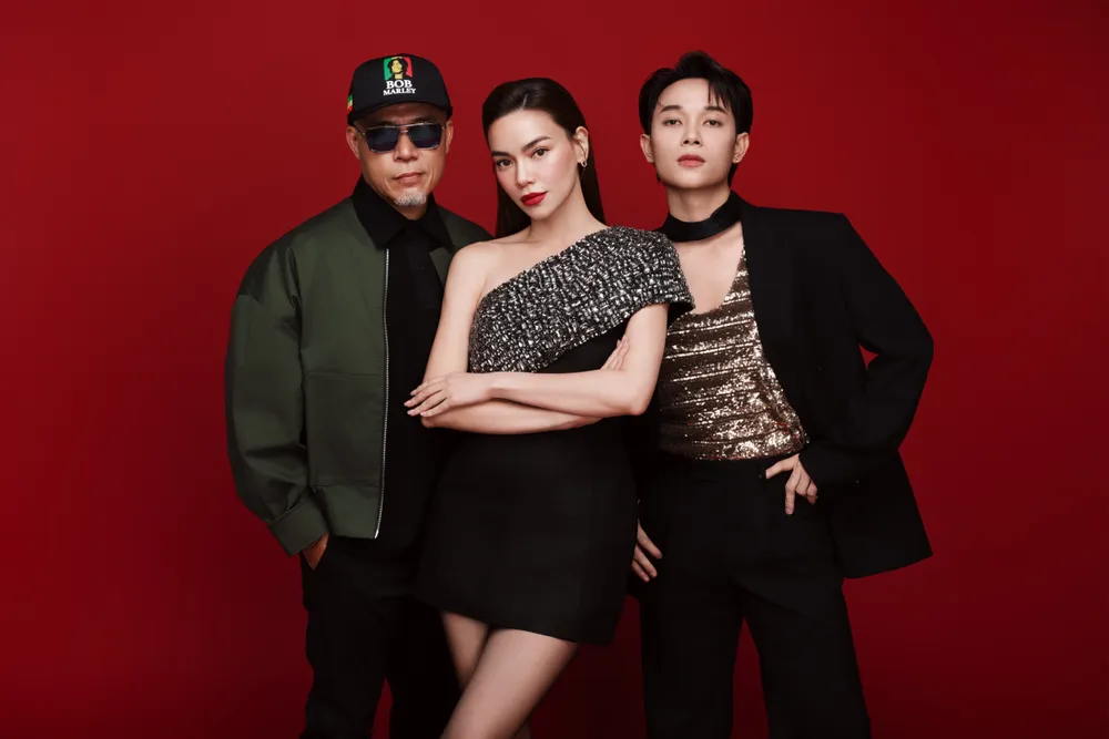 Gi&aacute;m đốc s&aacute;ng tạo Alex Fox bật m&iacute; hậu trường chụp ảnh Hồ Ngọc H&agrave;, Huy Tuấn, Tr&uacute;c Nh&acirc;n cho Điểm hẹn t&agrave;i năng - Ảnh 3.