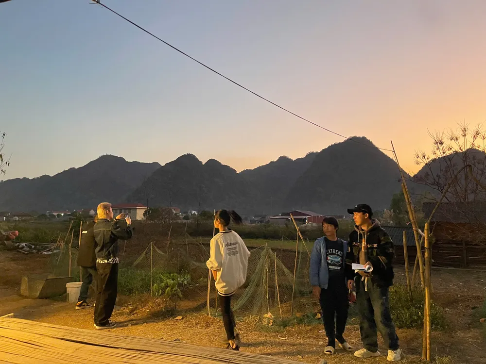 Đạo diễn Trịnh Lê Phong: Chinh phục những cung đường để có hình ảnh đã mắt - Ảnh 16. Đạo diễn Trịnh Lê Phong: Chinh phục những cung đường để có hình ảnh đã mắt - Ảnh 16.