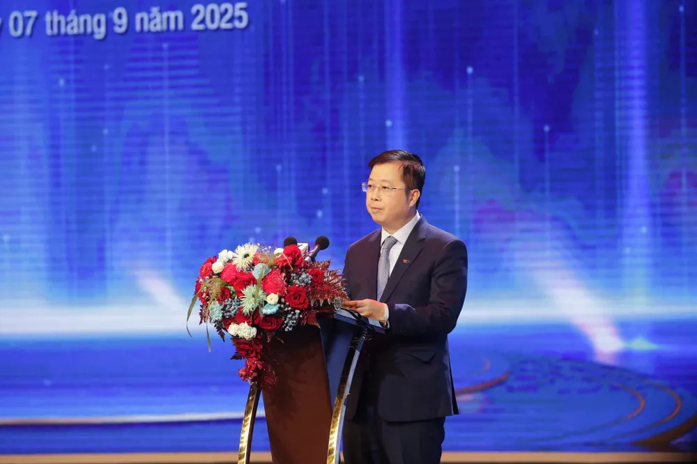 Tổng Bí thư Tô Lâm trao Huân chương Lao động hạng Nhất cho Đài Truyền hình Việt Nam - Ảnh 7.