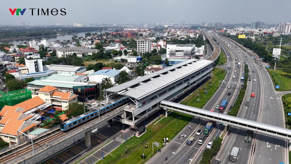  package-media-02149093024556657062127