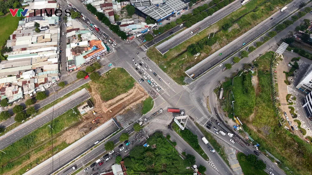  package-media-79078479370416326971031