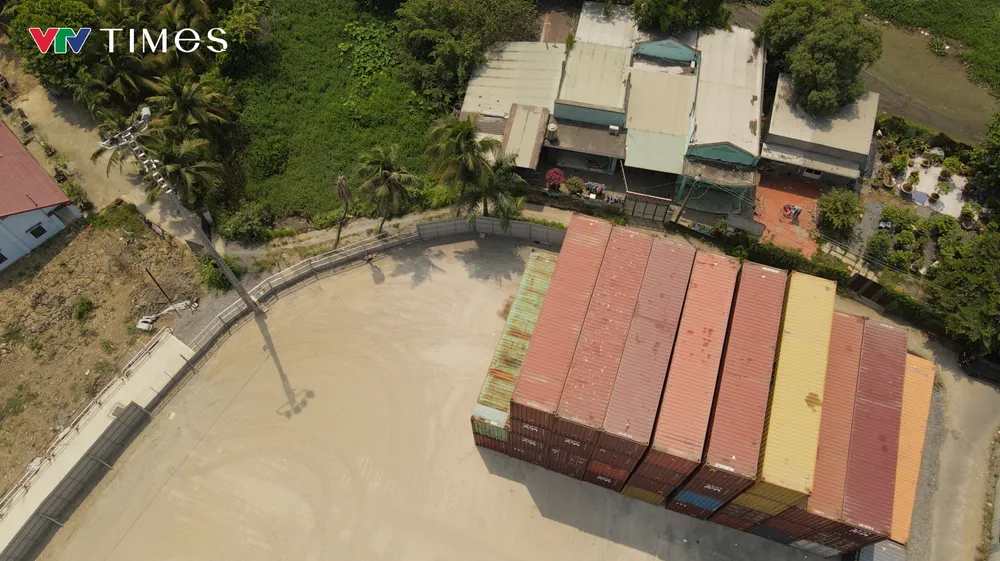 package-media-53499118057235190678031