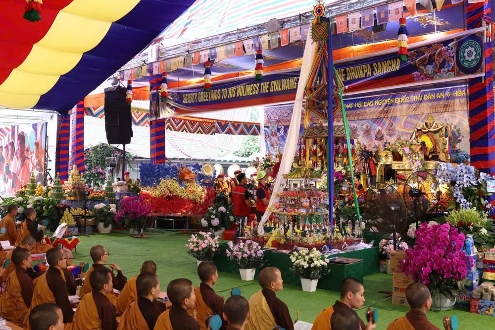 Pháp hội Bảo tháp Tây Thiên 2026: Nhìn lại hành trình lan tỏa thông điệp hòa bình- Ảnh 3.