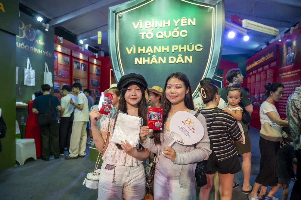 Lực lượng An ninh nhân dân - 80 năm truyền thống vẻ vang - Ảnh 10.