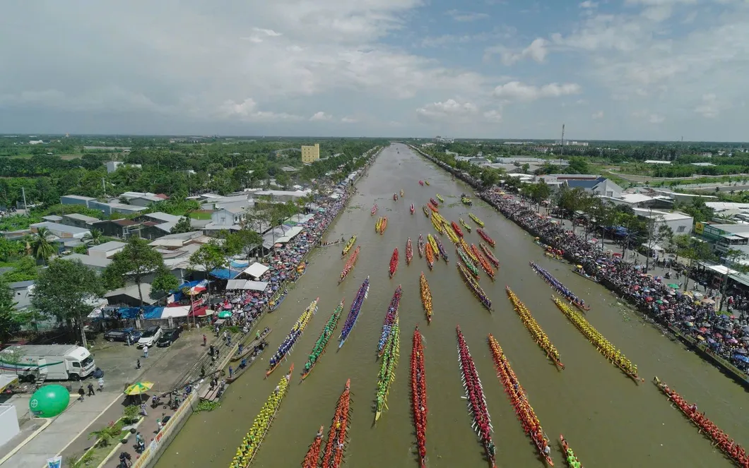 Sôi nổi giải đua ghe ngo TP Cần Thơ năm 2025