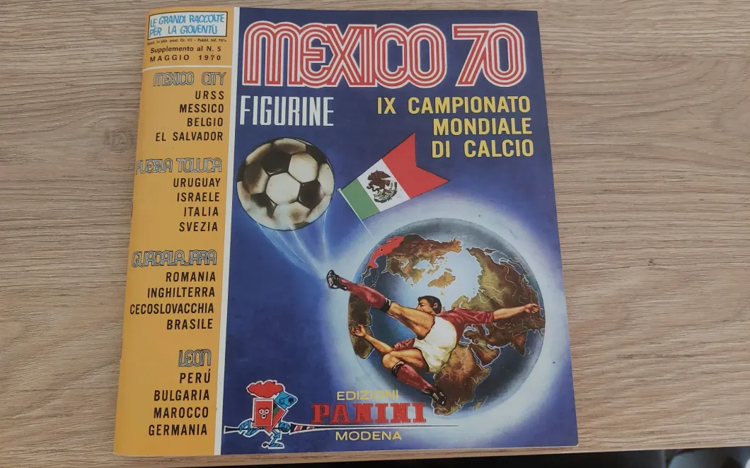 Người đàn ông hoàn thành album Panini World Cup sau 56 năm