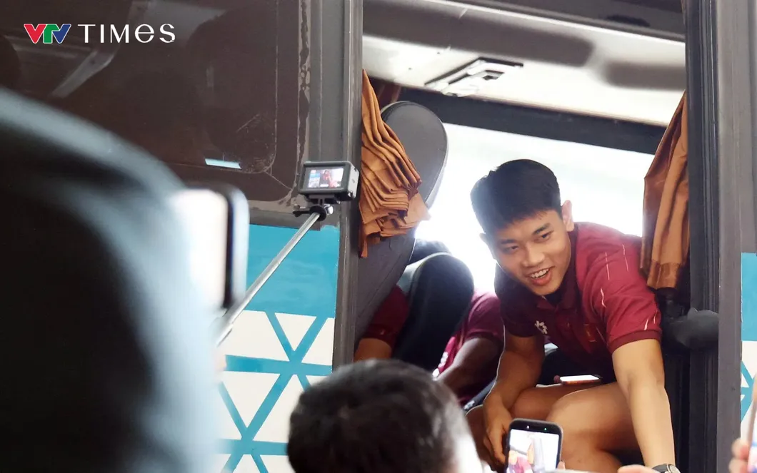 ĐT Việt Nam đến Indonesia trong sự chào đón nồng hậu, sẵn sàng cho trận "chung kết sớm" ASEAN Cup 2026