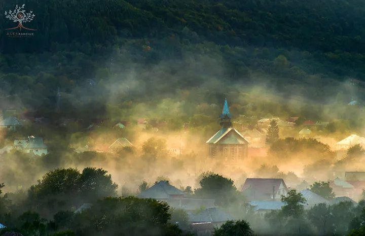 Những khuôn hình đắt giá của mùa thu Romania từ máy ảnh rẻ tiền - Ảnh 7.