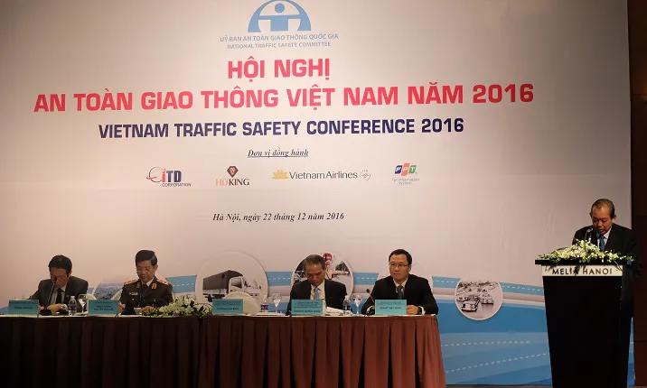 Giao thông Việt Nam: Cải thiện song vẫn đầy thách thức - Ảnh 1.