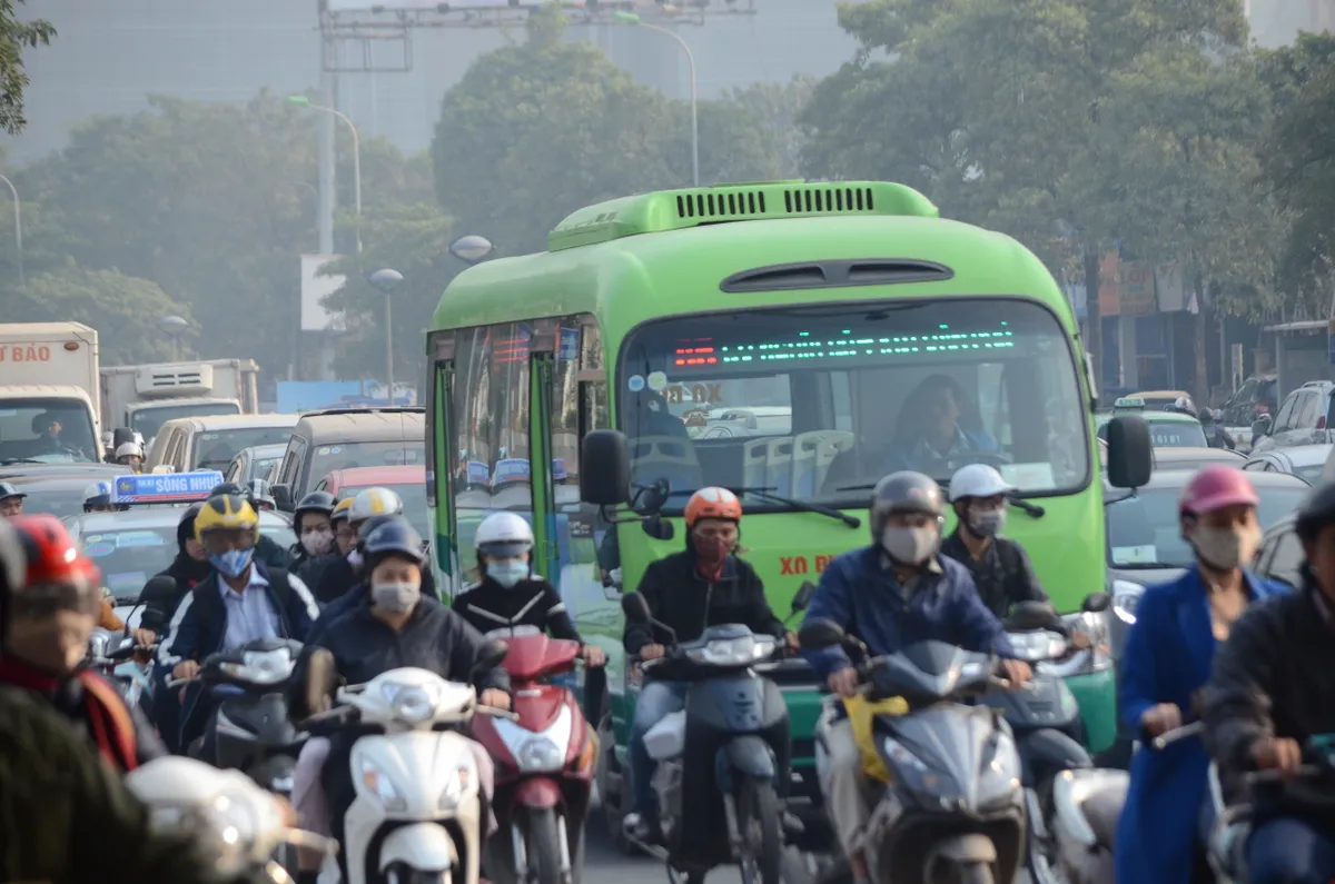 Thường xuyên tắc đường, tuyến xe bus nhanh BRT liệu có... nhanh? - Ảnh 5.