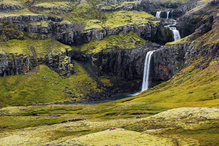 Ấn tượng trước quang cảnh đẹp như tranh vẽ ở Iceland - Ảnh 3.